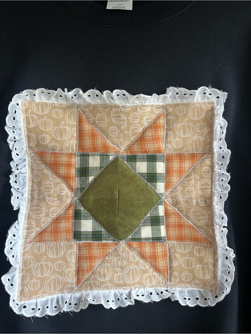 Patchwork Sweatshirt - Picture 2 of 3
